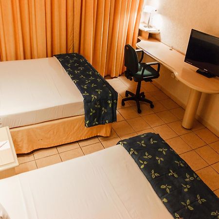 Plaza Inn Express Tapachula Bagian luar foto