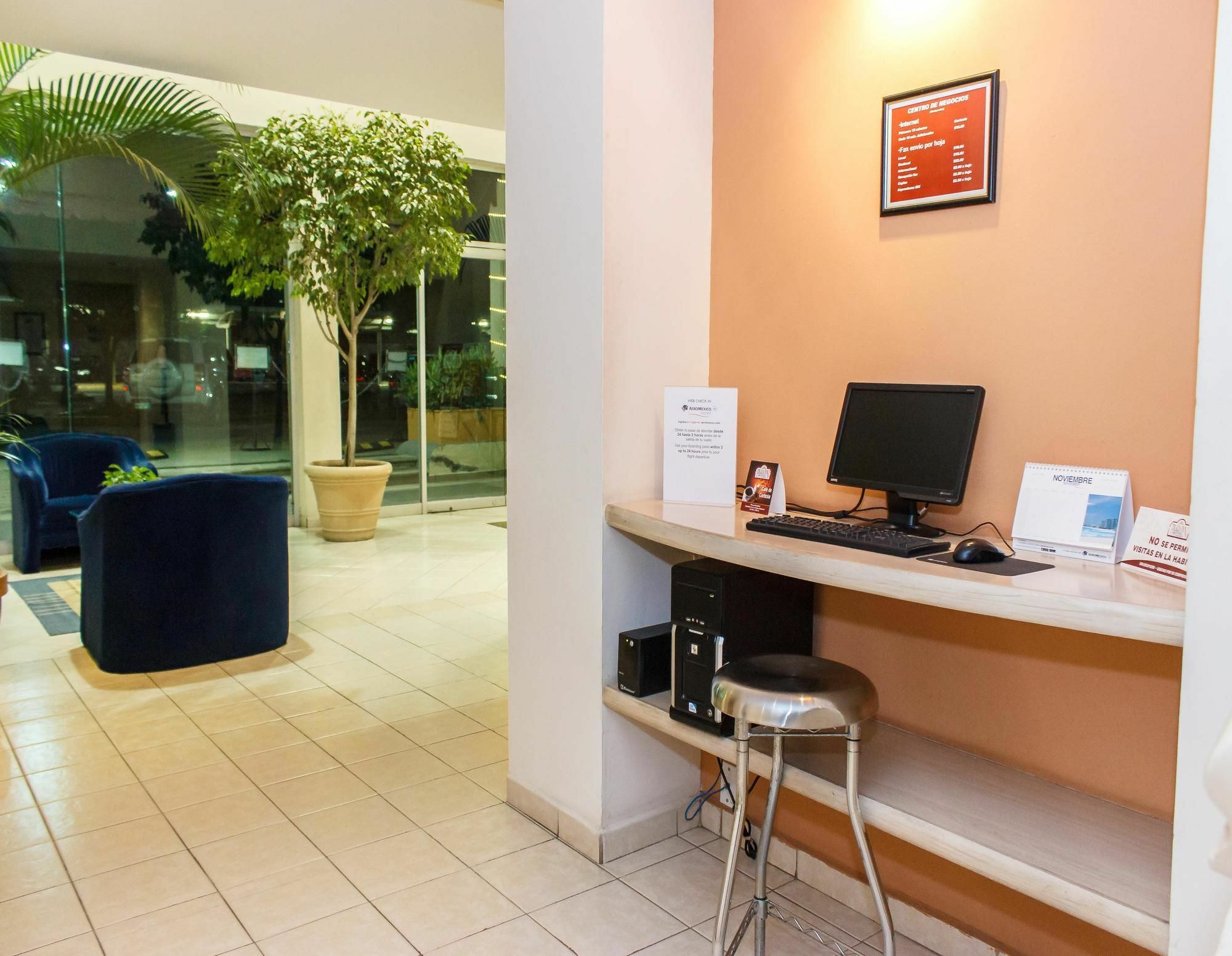 Plaza Inn Express Tapachula Bagian luar foto